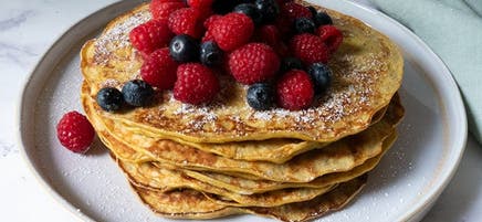 Gluten-free pancake "cake"
