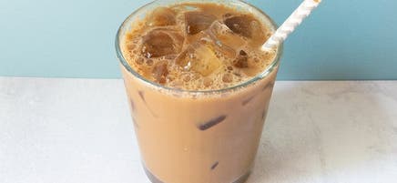 Café glacé à double saveur d’amande