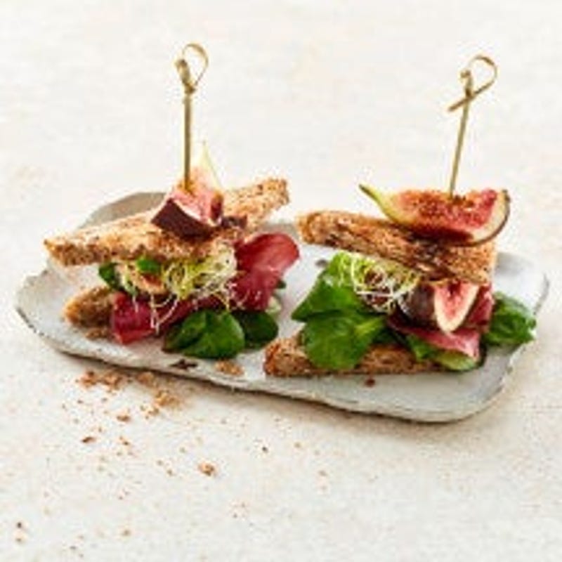 Toastecken mit Feige