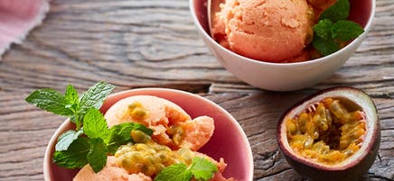 Cremiges Papaya-Blitz-Glace