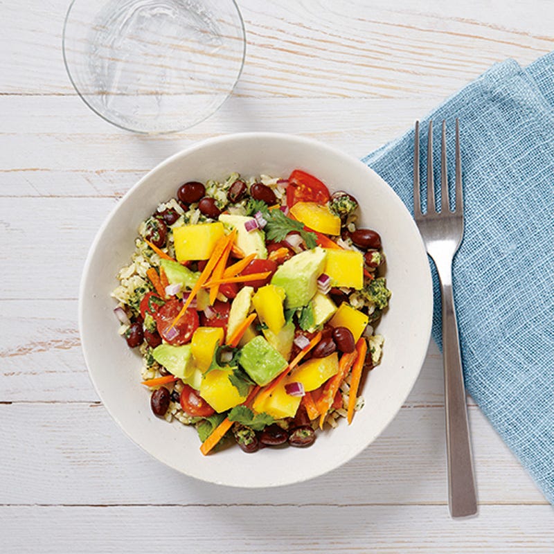 Gemüse-Reis-Bowl mit Ingwer-Limetten-Dressing