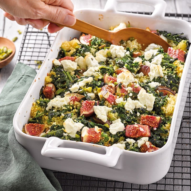 Gratin de couscous aux épinards et aux figues | Recettes Saines | WW ... Gratin de couscous aux épinards et aux figues | Recettes Saines | WW ...