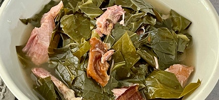 Smoky and spicy slow cooker collard greens