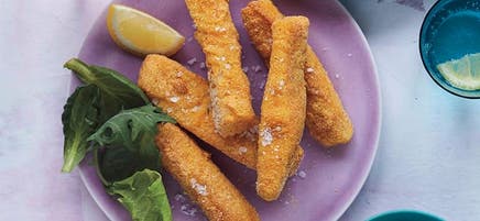 Air-fryer fish fingers with tartare sauce