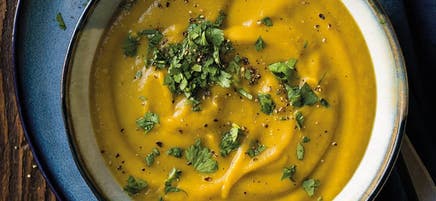 Soupe panais-carotte au curry