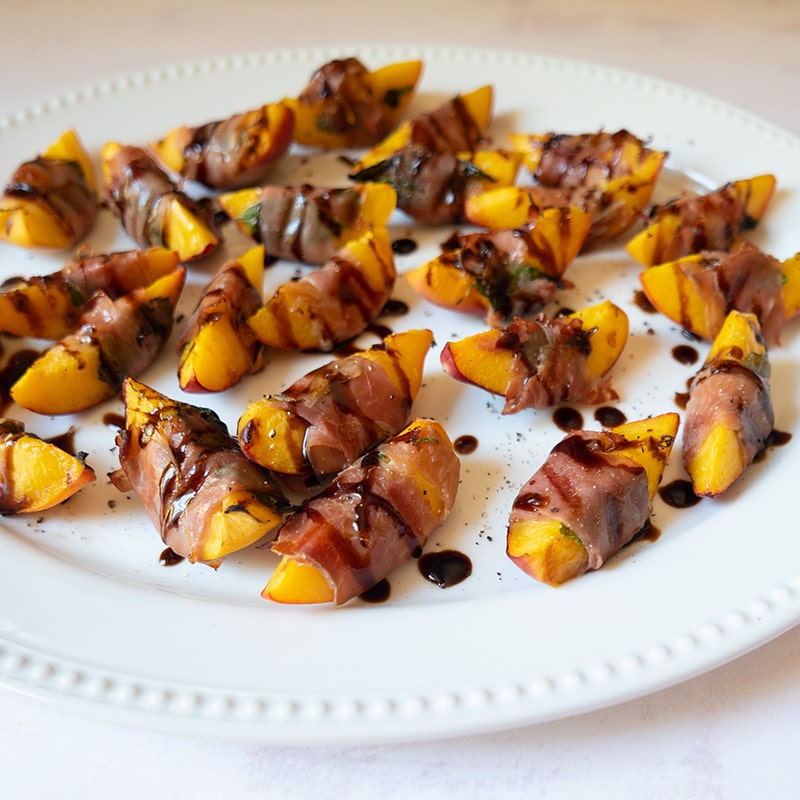 Prosciutto-wrapped grilled peaches