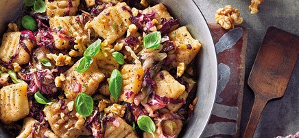 Rozemarijngnocchi met radicchio