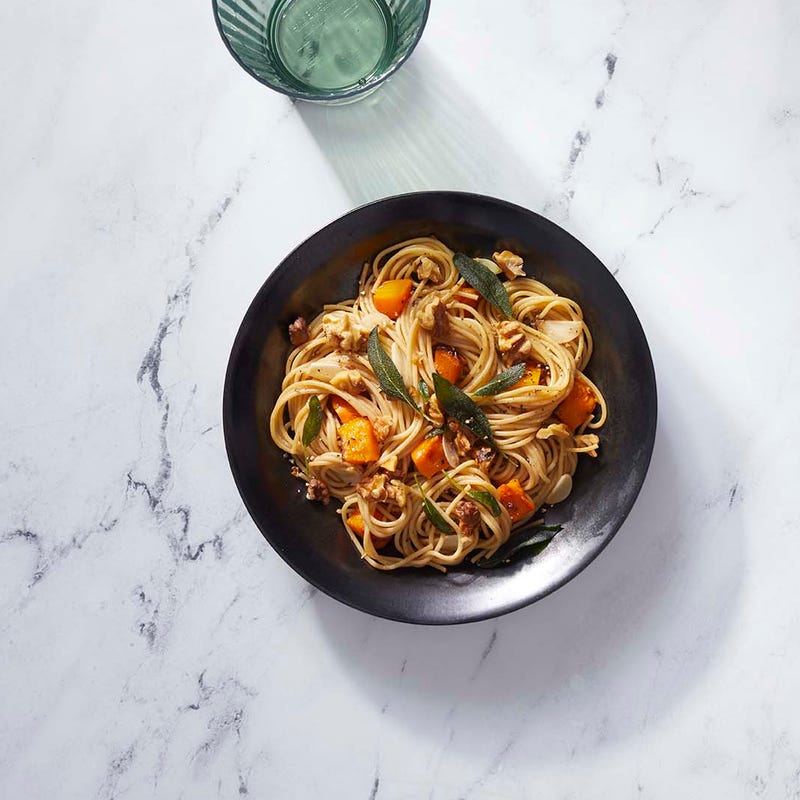 Photo of Spaghetti with butternut squash & walnuts by WW