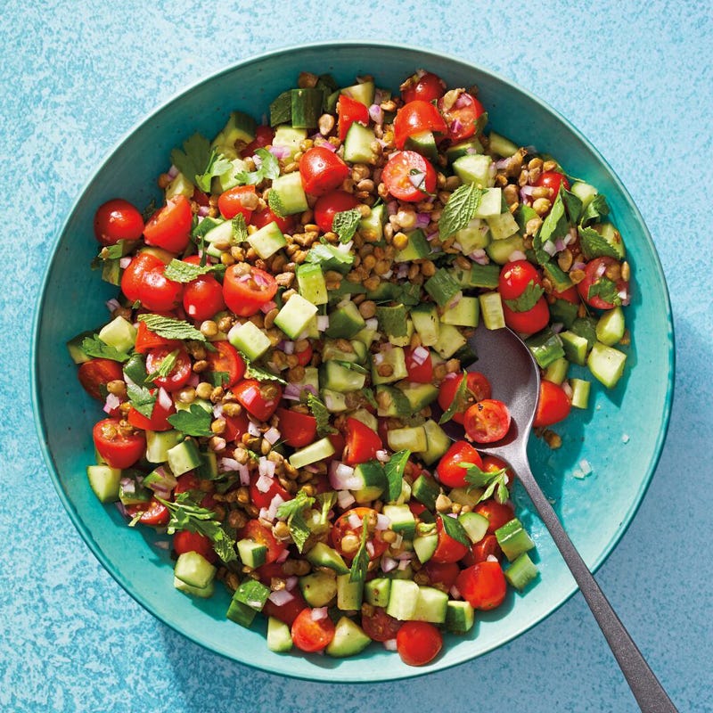 Israeli Salad with Crispy Lentils