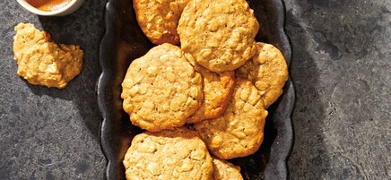 Flourless Tahini-Oatmeal Cookies