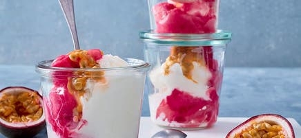 Yogourt glacé passion-rhubarbe