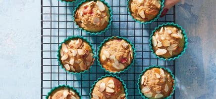 Muffins aux fraises et aux amandes