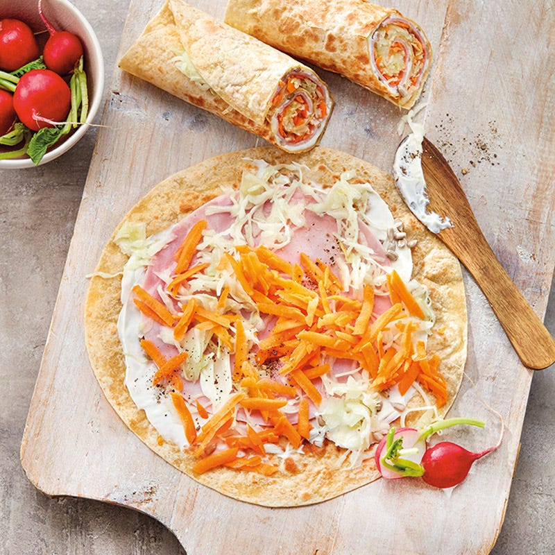 Wraps mit Schinken und Krautsalat