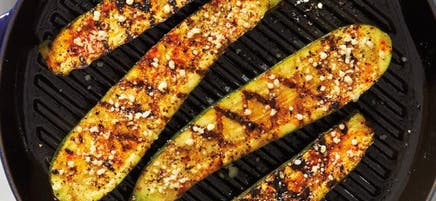 Courgettes grillées avec parmesan