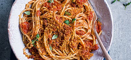 Spaghetti with chorizo crumb