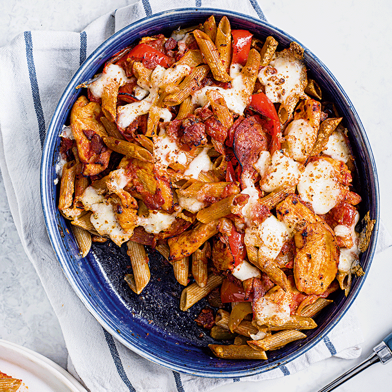 Meat lovers pasta bake