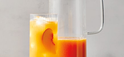 Spiked peach lemonade