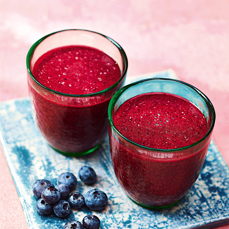 Beetroot and blueberry smoothie