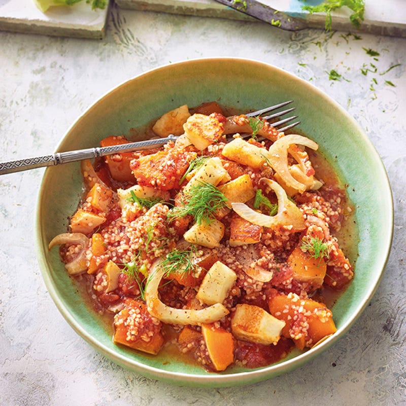 Bulgur-Kürbis-Topf mit Fenchel und Halloumi