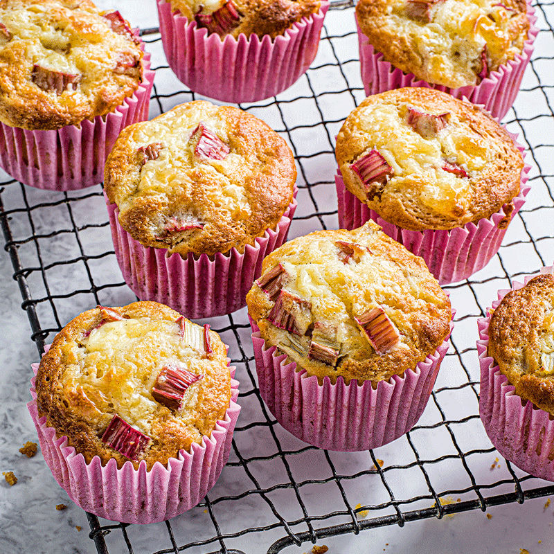 Rhubarb and custard muffins