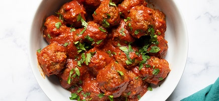 Albondigas in Tomato Sauce