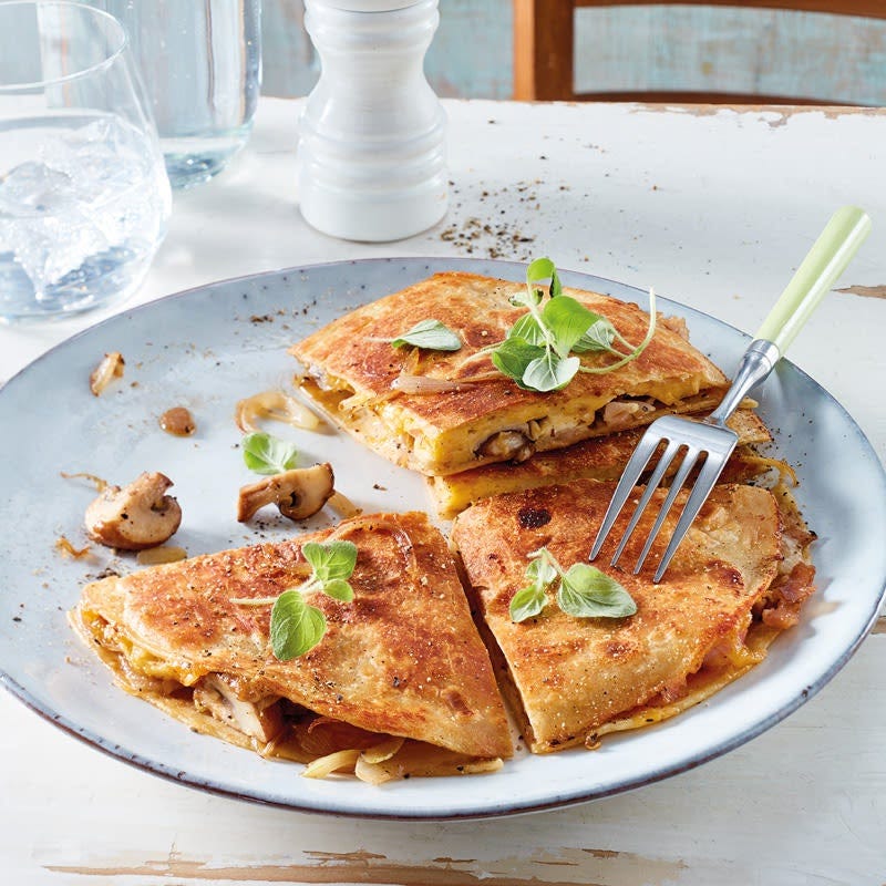 Quesadilla mit Rührei und Pute