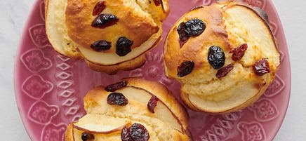 Muffins aux pommes et aux canneberges