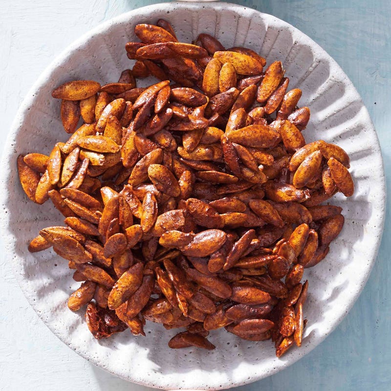 Foto van Geroosterde pompoenpitten met komijnpoeder en gerookt paprikapoeder door WW