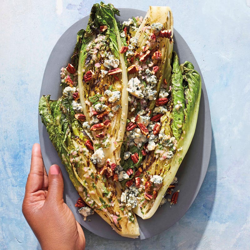 Foto van Gegrilde romainesla met blauwschimmelkaas en pecannoten door WW