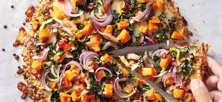 Pizza de chou-fleur aux légumes d'automne