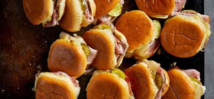 Mini-sandwichs cubains