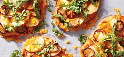 Pizza aux pommes et saucisses de poulet