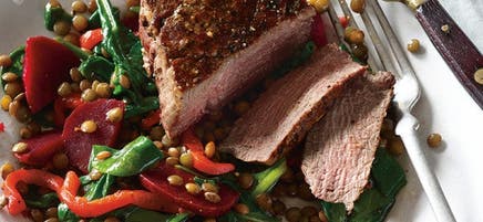 Filet mignon avec salade tiède de lentilles françaises