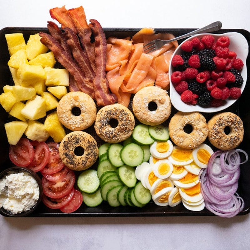 Photo de Plateau de bagels faciles à assembler pour le déjeuner par WW