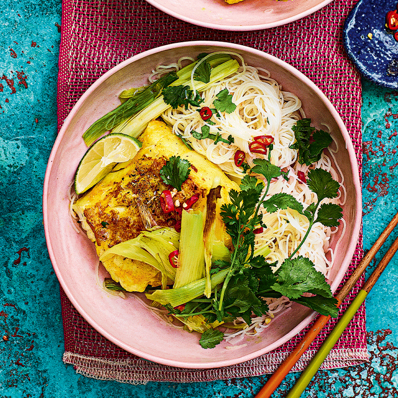 Vietnamese turmeric fish