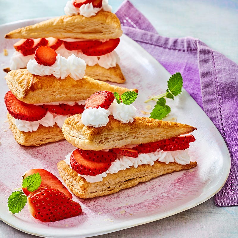 Blätterteigtörtchen mit Erdbeeren