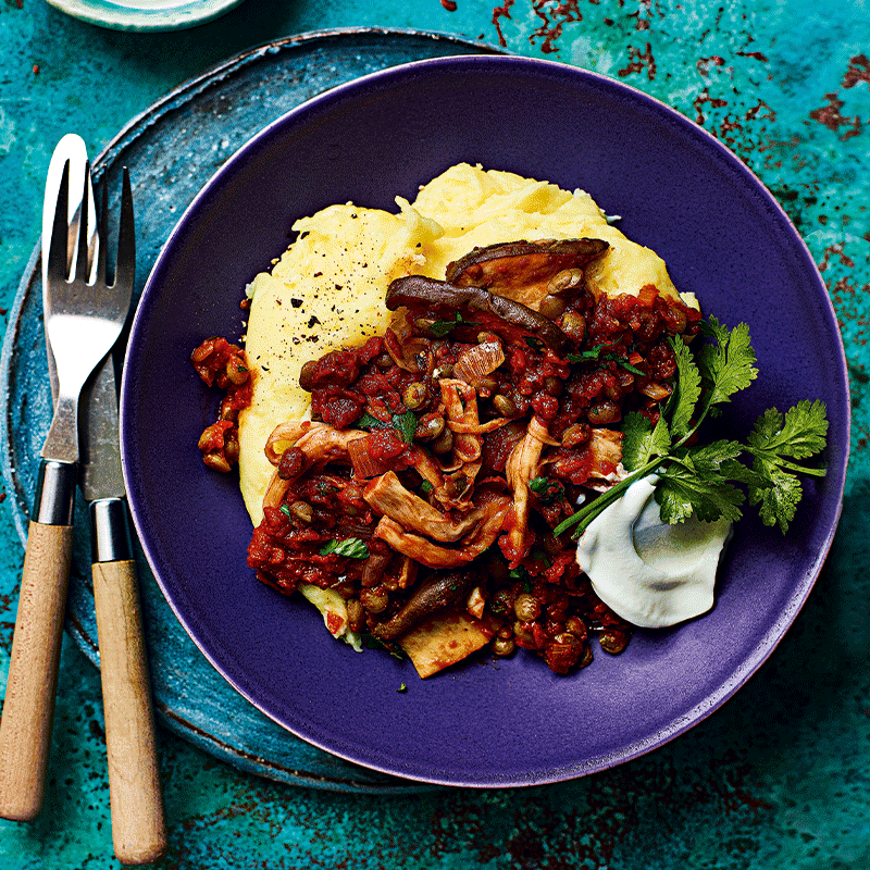 Pulled mushrooms with mashed potato