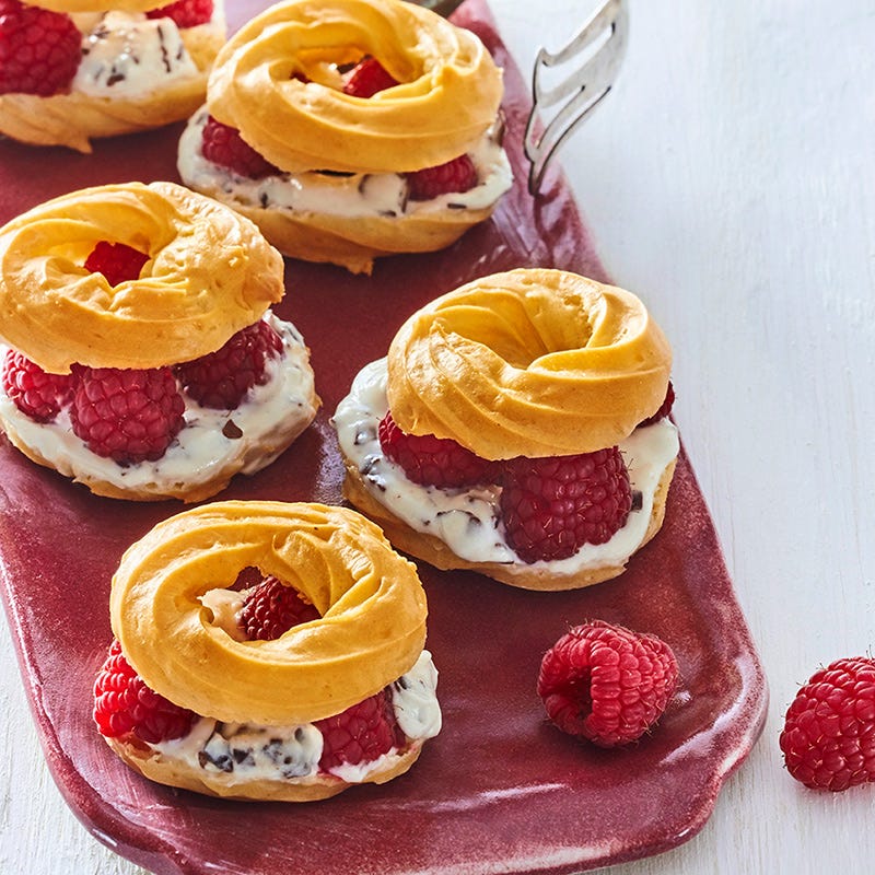 Spritzkuchentörtchen mit Schaumkussfüllung