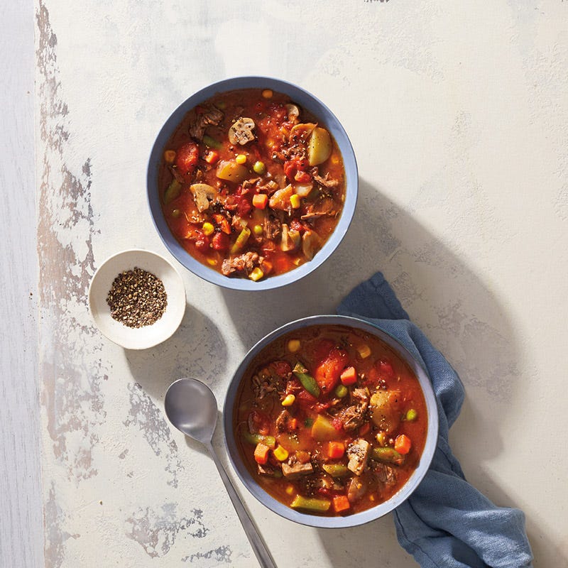 Rindfleischsuppe mit Gemüse