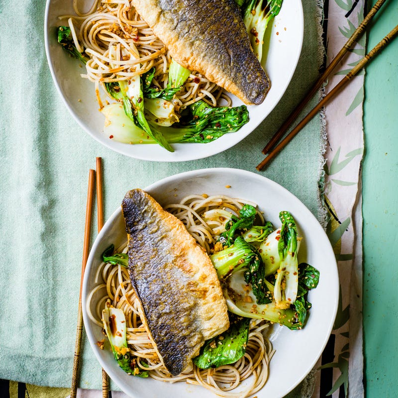 Photo de Filets de bar grillés et nouilles au sésame prise par WW