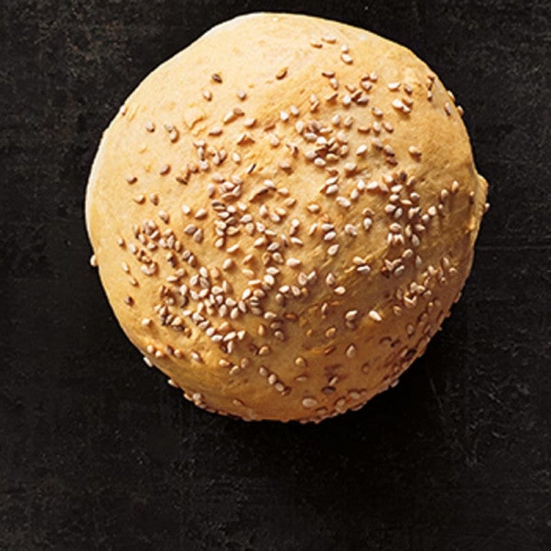 Burgerbrötchen mit Sesam