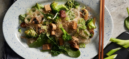 Rökt tofu med nudlar
