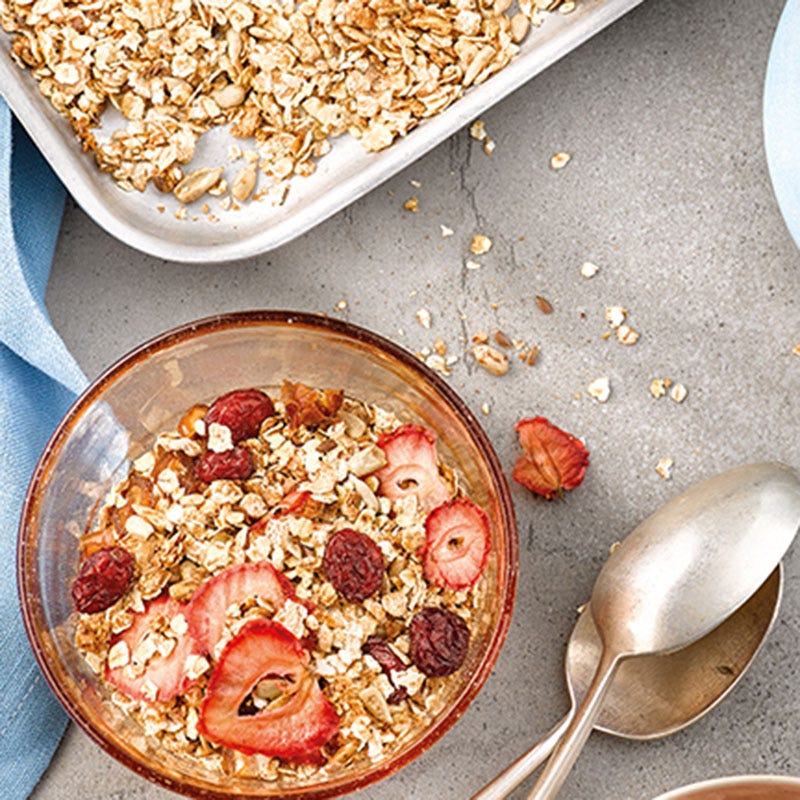 Granola mit Trockenobst