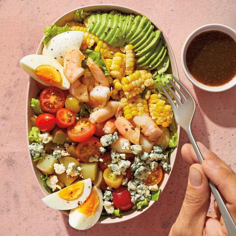 Foto van Cobb salade met scampi's door WW