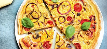 Quiche aux oignons rouges caramélisés