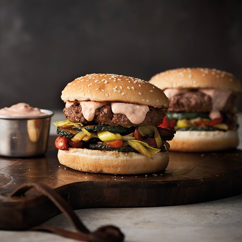 Hamburger mit Grillgemüse