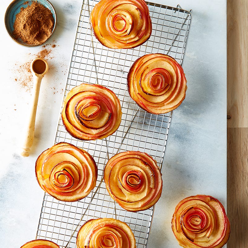 Rose apple tarts