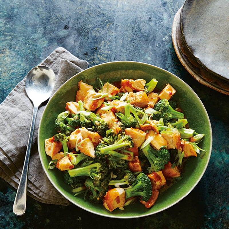 Sesam-Hähnchen mit Broccoli