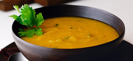 Thailändische Kürbissuppe