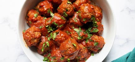 Albondigas (boulettes de viande) dans une sauce tomate